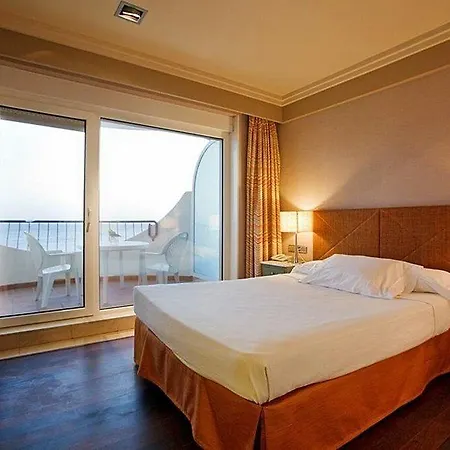 Playa Victoria Hotel