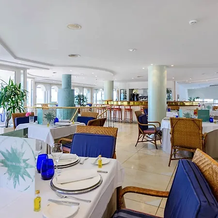 Hotel Playa Victoria