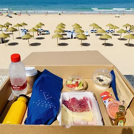 Отель Playa Victoria