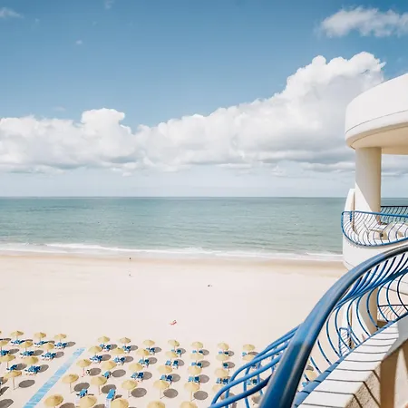فندق Playa Victoria كاديز