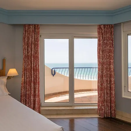 Playa Victoria فندق كاديز