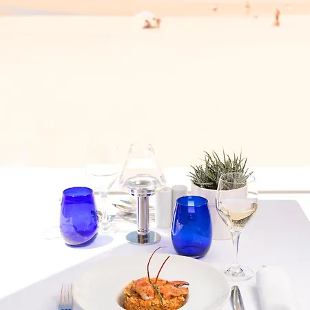 Playa Victoria فندق كاديز