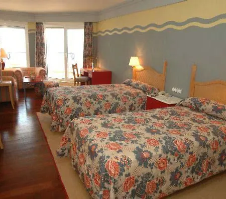 فندق Playa Victoria 4*