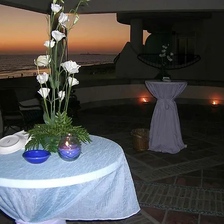 فندق Playa Victoria كاديز